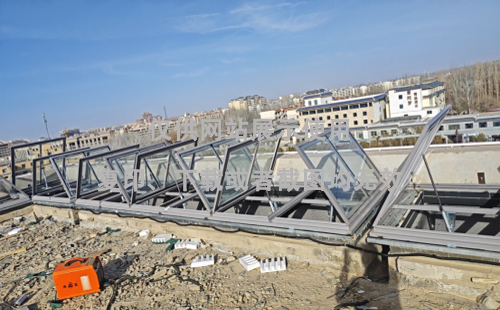 敦煌博物馆新城街道排烟天窗