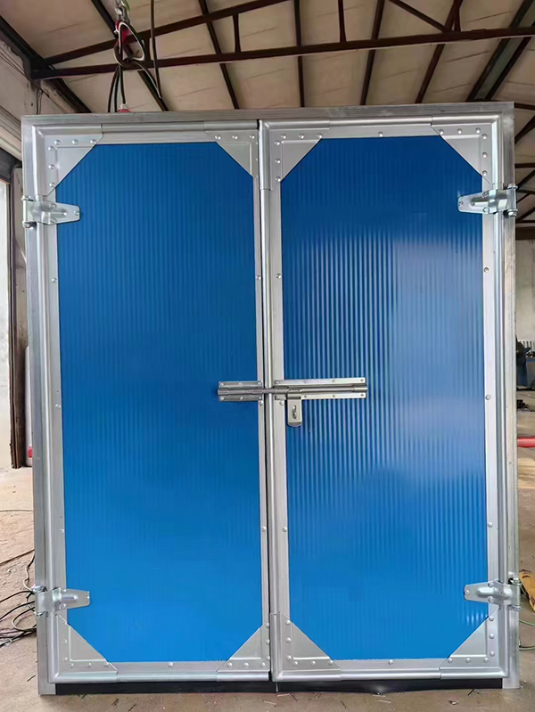 新城街道工业平开门