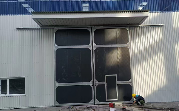 新城街道工业推拉门