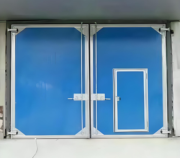 新城街道工业平开门