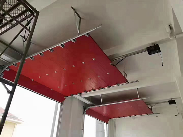 新城街道工业翻板门