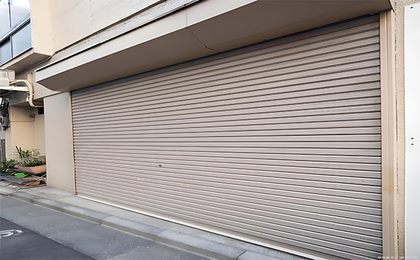 新城街道卷帘门