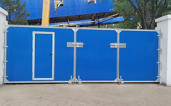 新城街道工业平开门