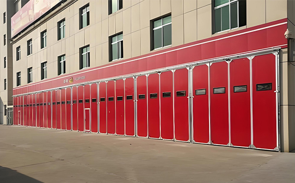 新城街道工业推拉门厂家提醒大家今日有雨记得外出带伞