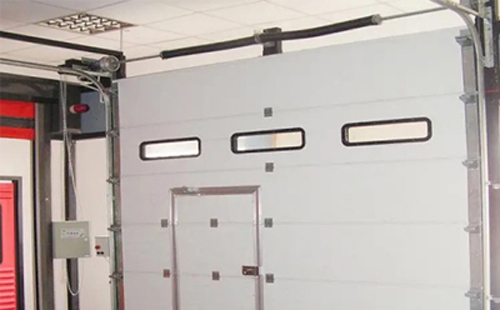 新城街道工业提升门的安装方法 新城街道工业提升门的安装方法